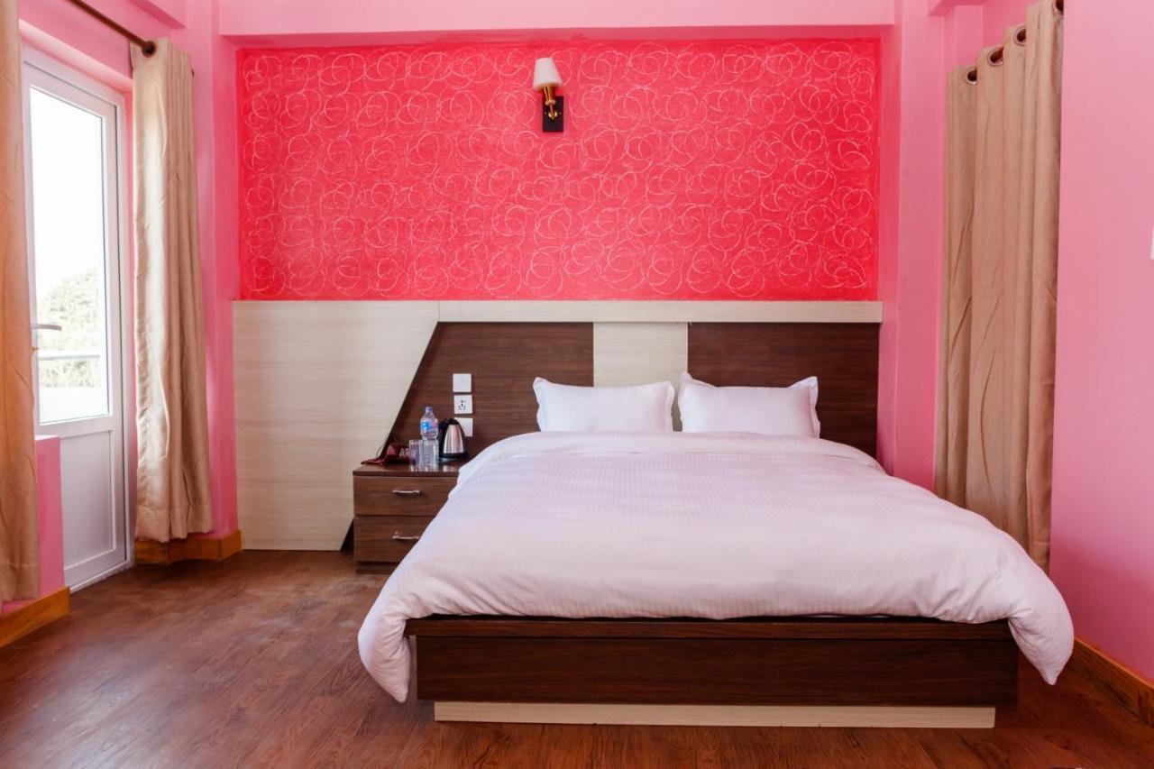 Hotel Millennium Blue Nagarkot Exterior foto